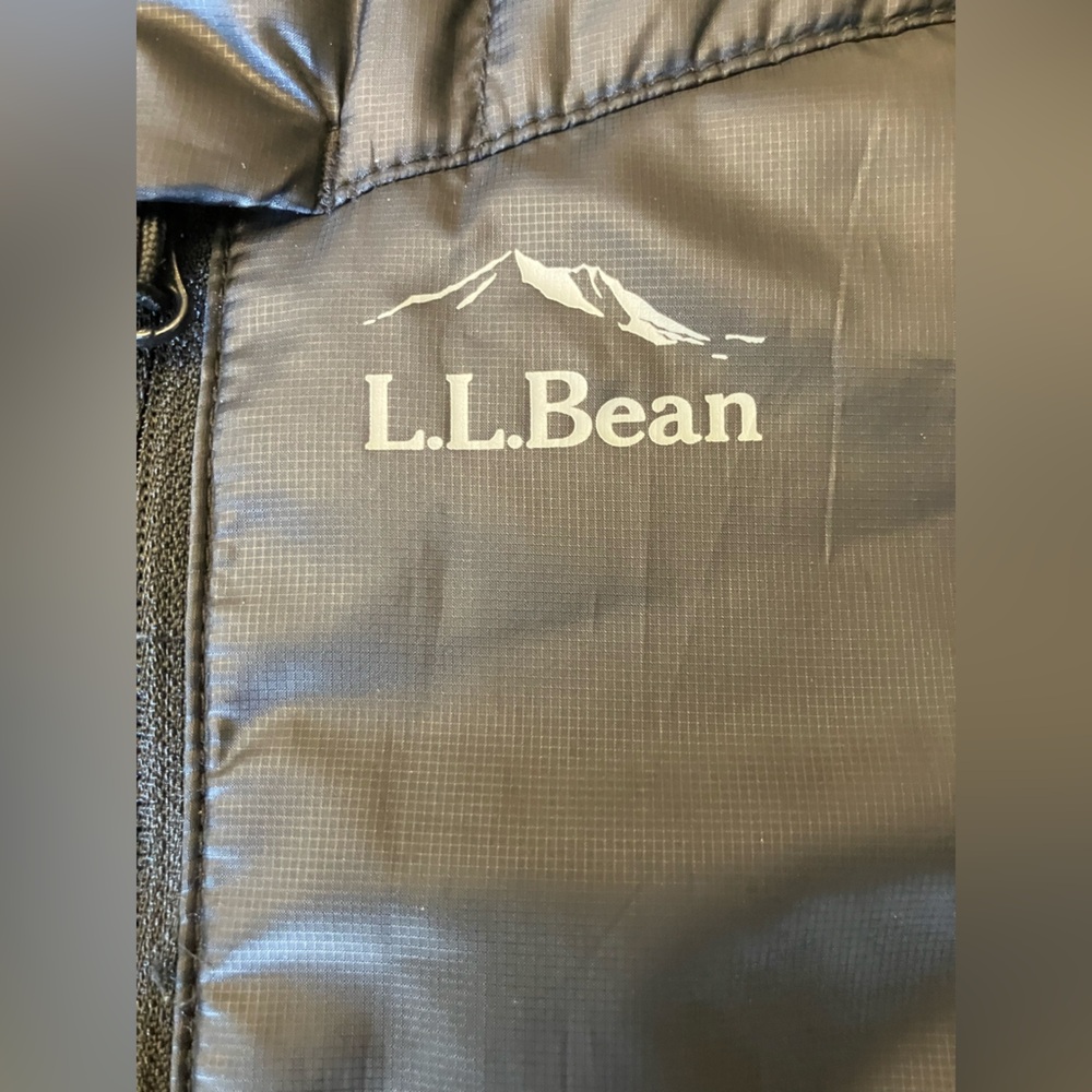 L.L. Bean Women's Black PrimaLoft Packaway Jacket size small - Picture 3 of 11